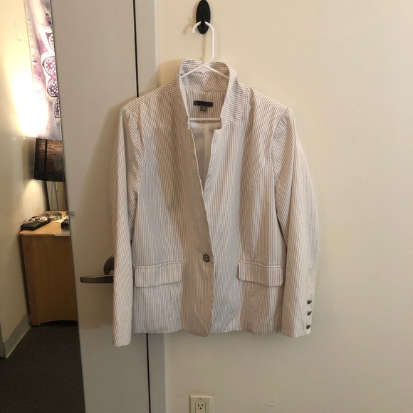 Blazer - Picture 1 of 3